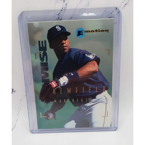 1995 Fleer Emotion #81 Marc Newfield Seattle Mariners - Picture 1 of 4